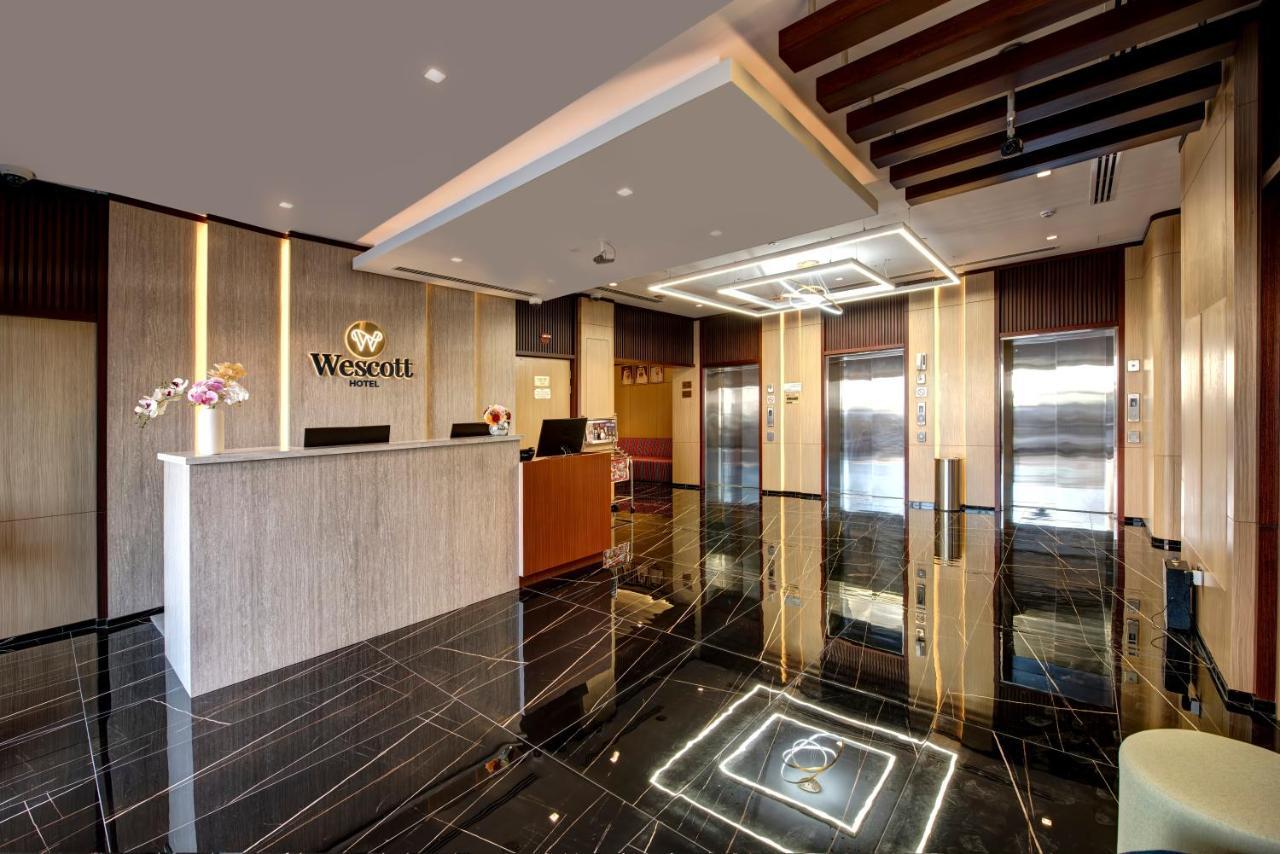 Wescott Hotel Дубай Экстерьер фото