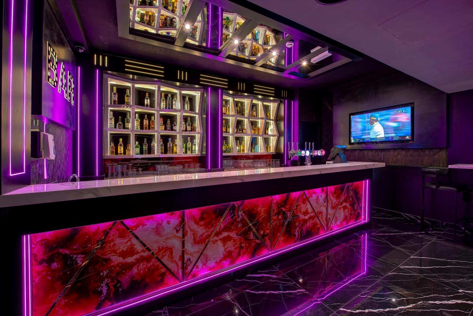 Wescott Hotel Дубай Экстерьер фото