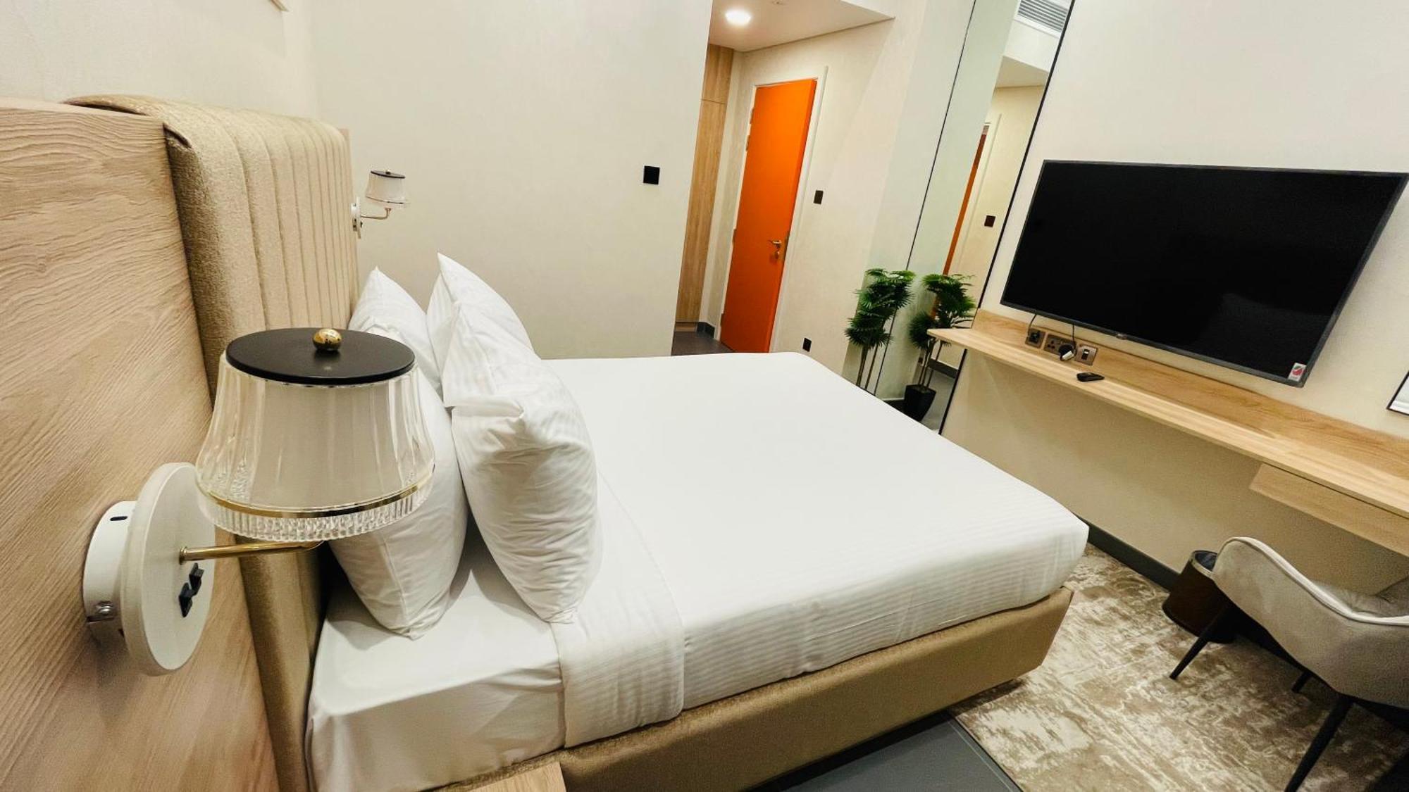 Wescott Hotel Дубай Экстерьер фото